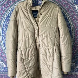 American eagle puffy jacket